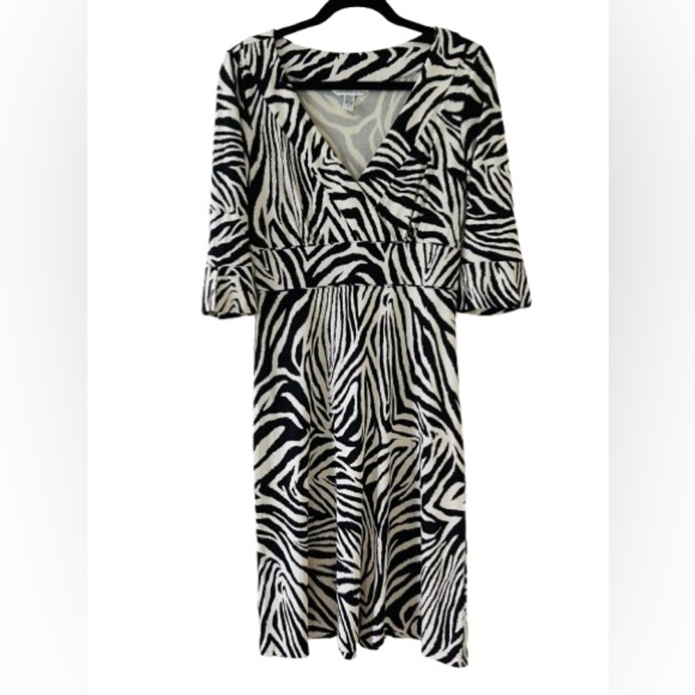 Diane Von Furstenburg 100% Silk Enola Faux Wrap Zebra Print Dress Size 10